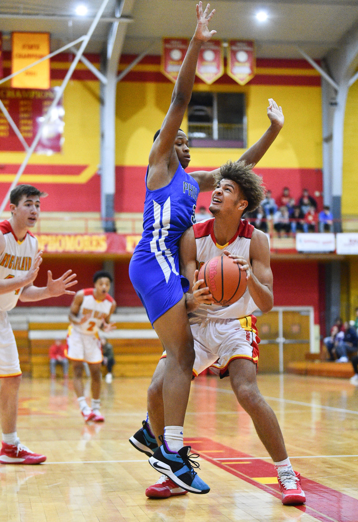 112919-mda-spt-rocky-hoops-056a.jpg